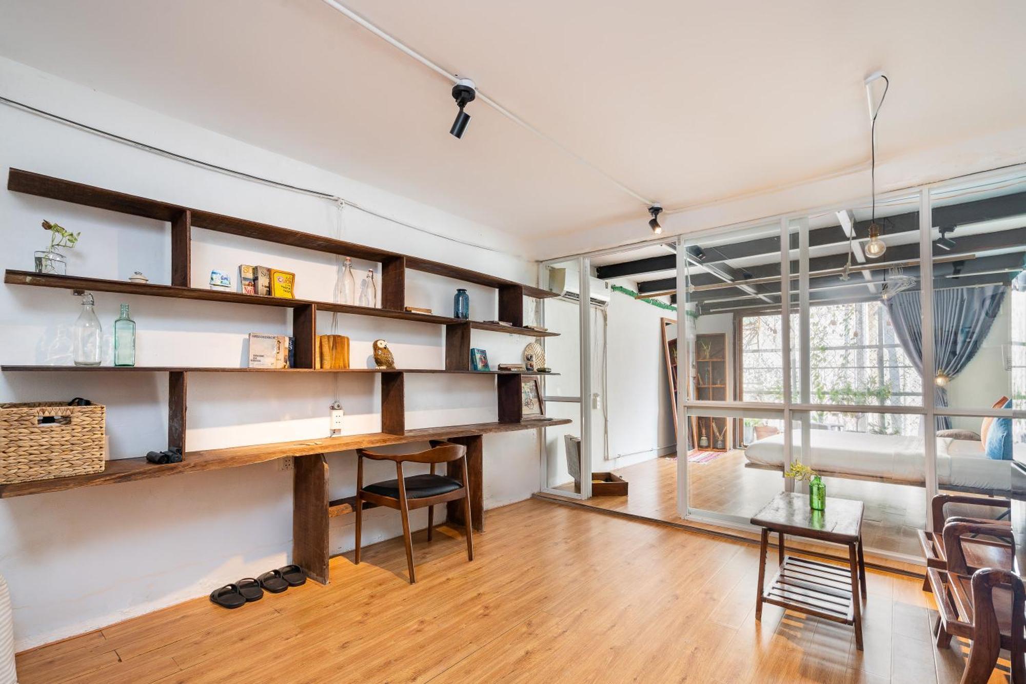 A Vintage Bedroom In District 1 Cidade de Ho Chi Minh